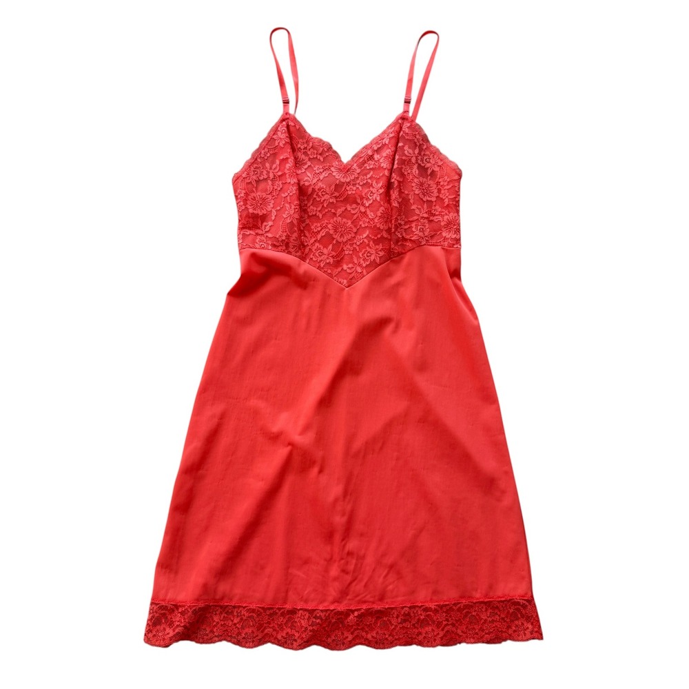 Vanity Fair 1970s Lingerie Night Gown Lace Trim Slip 32 Coral Pink Orange